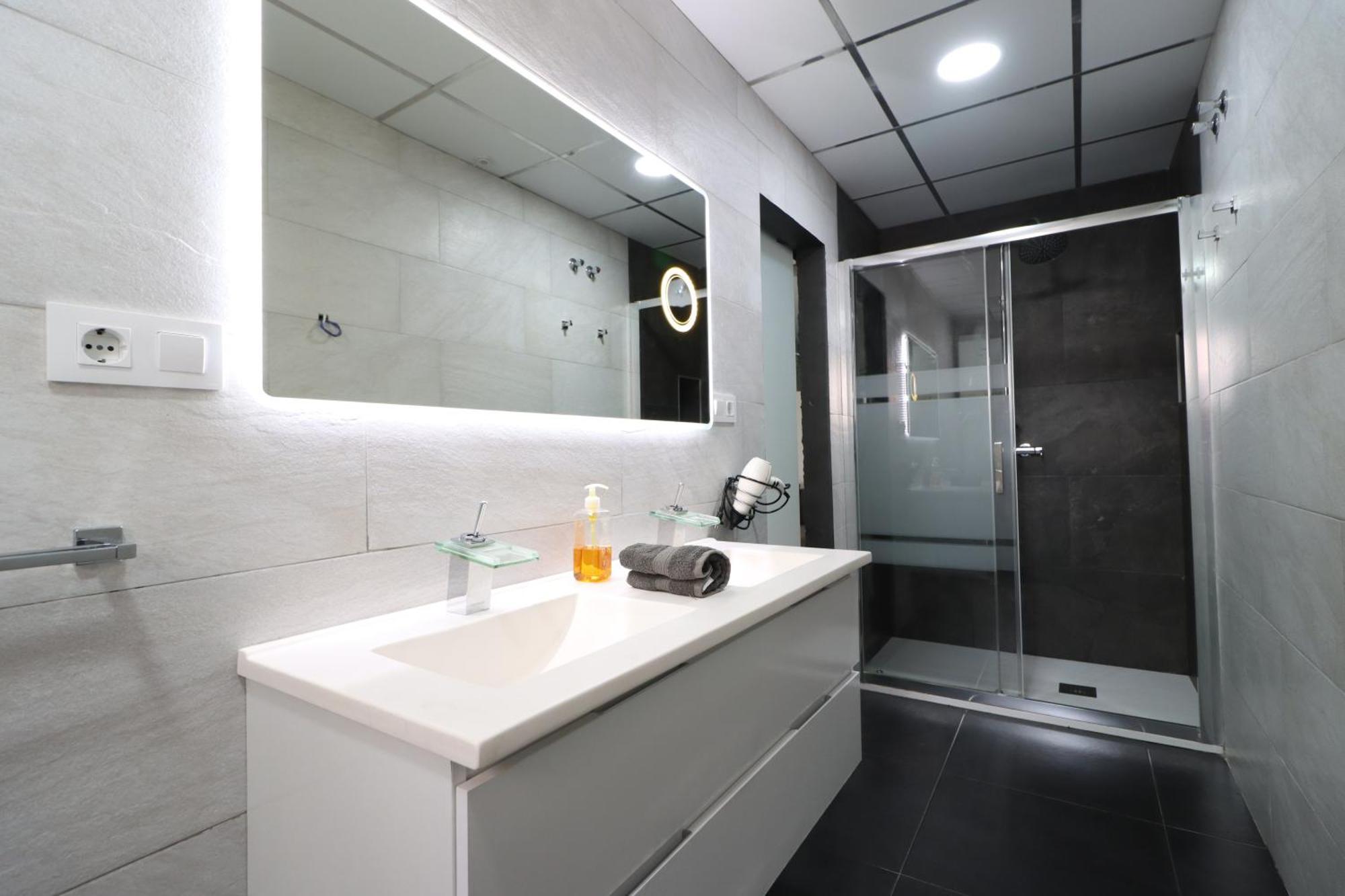 Carthago Suites Cartagena Bagian luar foto