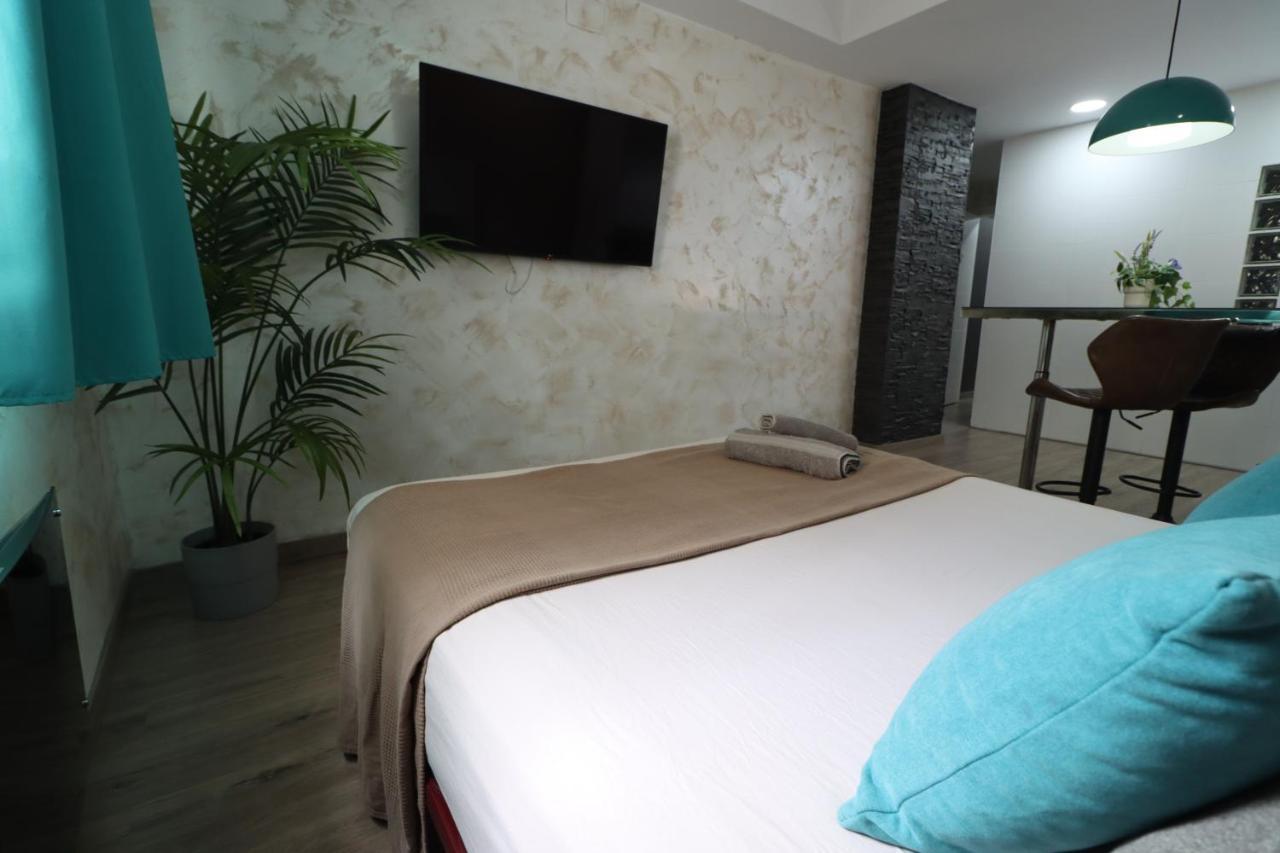 Carthago Suites Cartagena Bagian luar foto